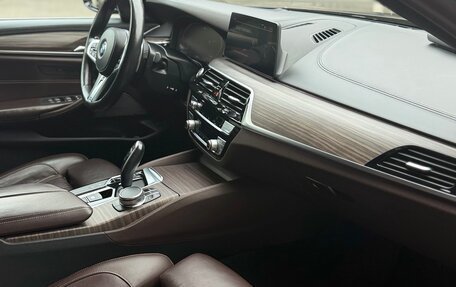 BMW 5 серия, 2020 год, 3 500 000 рублей, 14 фотография