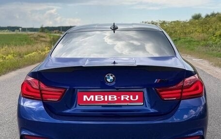 BMW M4, 2018 год, 5 500 000 рублей, 4 фотография