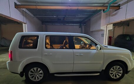 Honda Pilot III рестайлинг, 2012 год, 1 950 000 рублей, 33 фотография