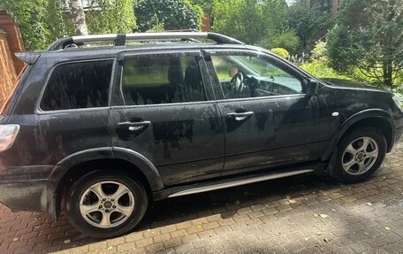 Mitsubishi Outlander III рестайлинг 3, 2006 год, 397 000 рублей, 7 фотография