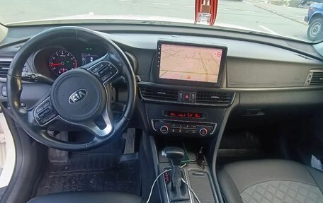 KIA Optima IV, 2018 год, 1 100 000 рублей, 10 фотография