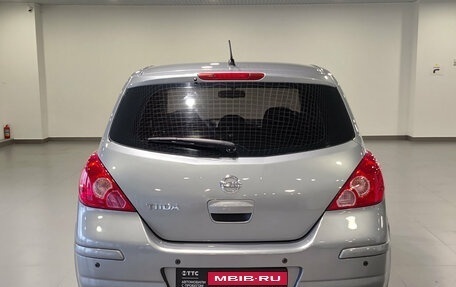 Nissan Tiida, 2010 год, 675 000 рублей, 7 фотография
