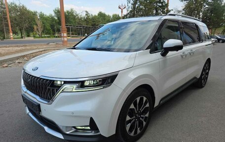 KIA Carnival, 2020 год, 2 490 000 рублей, 4 фотография