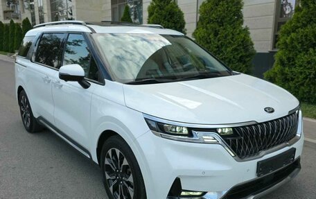KIA Carnival, 2020 год, 2 490 000 рублей, 6 фотография