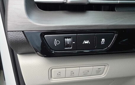KIA Carnival, 2020 год, 2 490 000 рублей, 17 фотография