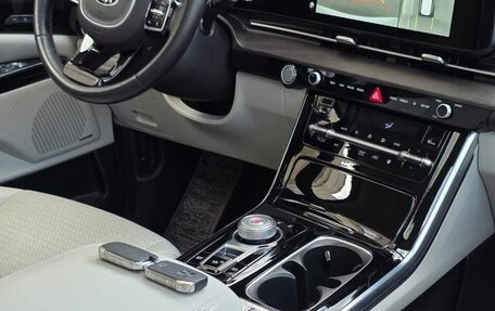KIA Carnival, 2020 год, 2 490 000 рублей, 19 фотография