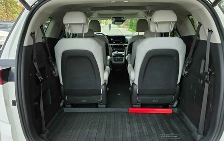 KIA Carnival, 2020 год, 2 490 000 рублей, 31 фотография