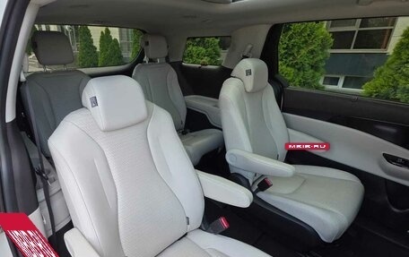 KIA Carnival, 2020 год, 2 490 000 рублей, 24 фотография
