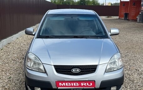 KIA Rio II, 2009 год, 349 000 рублей, 1 фотография