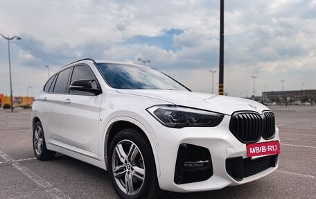 BMW X1, 2019 год, 3 100 000 рублей, 2 фотография