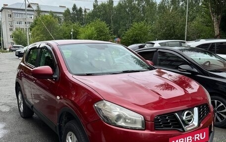 Nissan Qashqai, 2011 год, 770 000 рублей, 2 фотография
