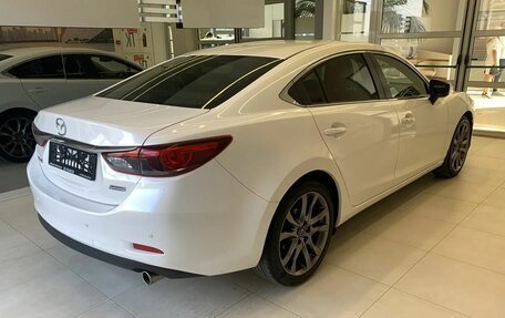 Mazda 6, 2017 год, 1 960 000 рублей, 4 фотография