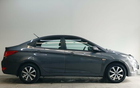 Hyundai Solaris II рестайлинг, 2016 год, 720 000 рублей, 4 фотография