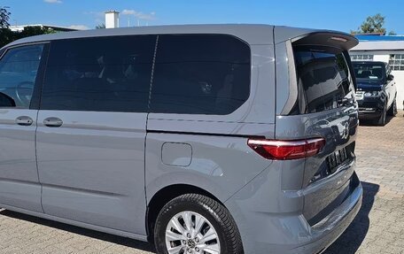 Volkswagen Multivan, 2023 год, 5 050 000 рублей, 5 фотография