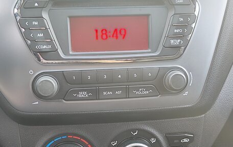 KIA Rio III рестайлинг, 2014 год, 825 000 рублей, 12 фотография