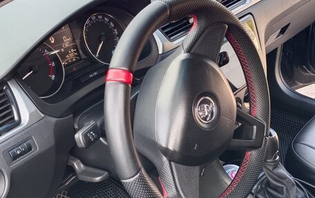 Skoda Rapid I, 2016 год, 800 000 рублей, 5 фотография
