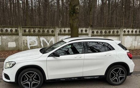 Mercedes-Benz GLA, 2018 год, 2 440 000 рублей, 4 фотография