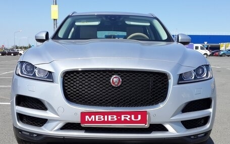 Jaguar F-Pace, 2016 год, 2 707 000 рублей, 2 фотография