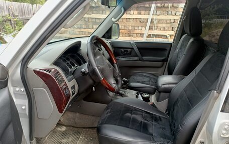 Mitsubishi Montero III, 2001 год, 600 000 рублей, 9 фотография