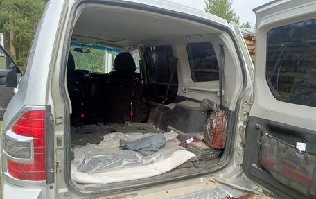 Mitsubishi Montero III, 2001 год, 600 000 рублей, 10 фотография