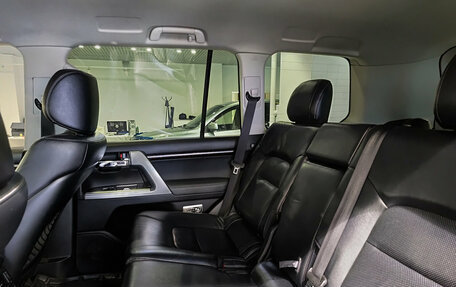 Toyota Land Cruiser 200, 2014 год, 4 368 000 рублей, 16 фотография