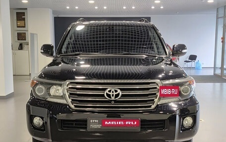 Toyota Land Cruiser 200, 2014 год, 4 368 000 рублей, 6 фотография