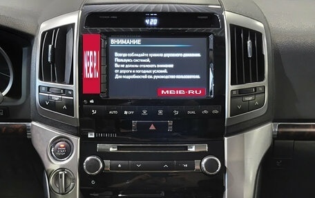 Toyota Land Cruiser 200, 2014 год, 4 368 000 рублей, 19 фотография