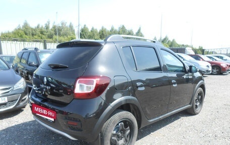 Renault Sandero II рестайлинг, 2015 год, 865 000 рублей, 4 фотография
