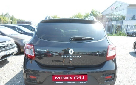 Renault Sandero II рестайлинг, 2015 год, 865 000 рублей, 6 фотография