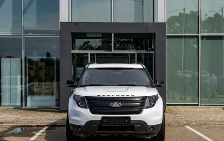 Ford Explorer VI, 2015 год, 1 655 000 рублей, 2 фотография