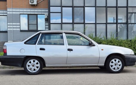 Daewoo Nexia I рестайлинг, 2000 год, 145 000 рублей, 7 фотография