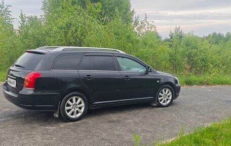 Toyota Avensis III рестайлинг, 2005 год, 636 000 рублей, 6 фотография