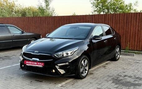 KIA Cerato IV, 2021 год, 1 780 000 рублей, 2 фотография