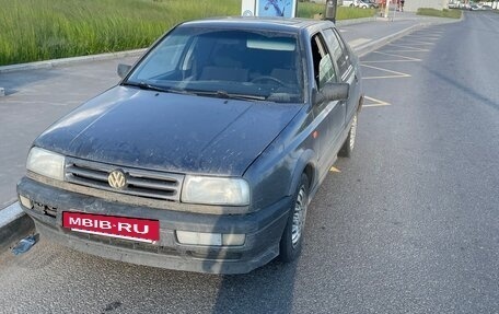 Volkswagen Vento, 1991 год, 70 000 рублей, 6 фотография