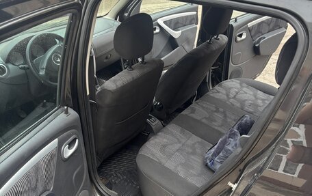 Renault Sandero I, 2011 год, 450 000 рублей, 12 фотография