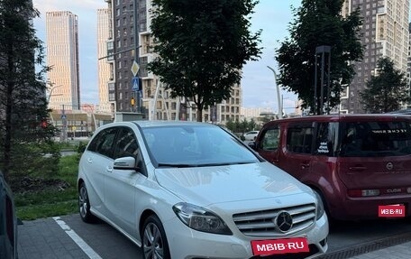 Mercedes-Benz B-Класс, 2014 год, 1 370 000 рублей, 3 фотография