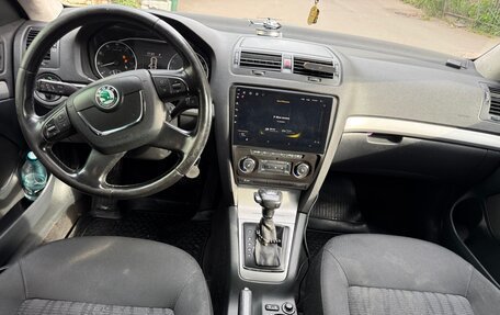 Skoda Octavia, 2010 год, 600 000 рублей, 10 фотография