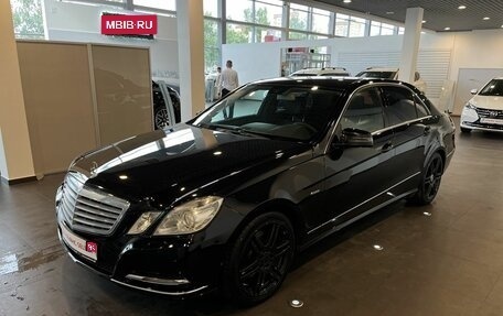 Mercedes-Benz E-Класс, 2011 год, 1 300 000 рублей, 7 фотография