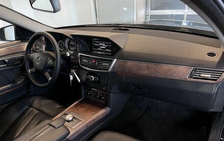 Mercedes-Benz E-Класс, 2011 год, 1 300 000 рублей, 12 фотография