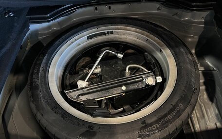 Mercedes-Benz E-Класс, 2011 год, 1 300 000 рублей, 19 фотография