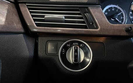 Mercedes-Benz E-Класс, 2011 год, 1 300 000 рублей, 32 фотография