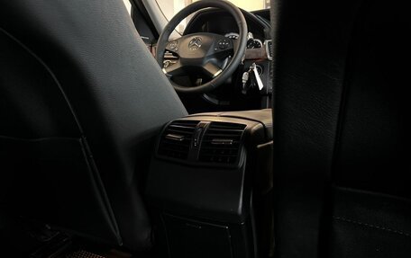 Mercedes-Benz E-Класс, 2011 год, 1 300 000 рублей, 36 фотография