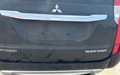 Mitsubishi Pajero Sport III рестайлинг, 2020 год, 2 490 000 рублей, 2 фотография