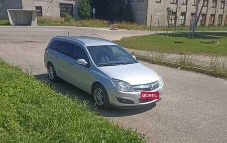 Opel Astra H, 2011 год, 515 000 рублей, 1 фотография