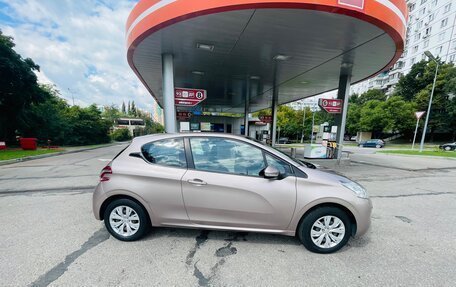 Peugeot 208 II, 2014 год, 629 000 рублей, 8 фотография
