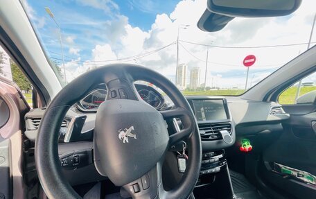 Peugeot 208 II, 2014 год, 629 000 рублей, 16 фотография