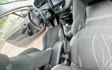 Peugeot 208 II, 2014 год, 629 000 рублей, 19 фотография