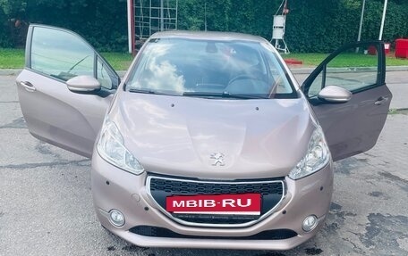 Peugeot 208 II, 2014 год, 629 000 рублей, 26 фотография