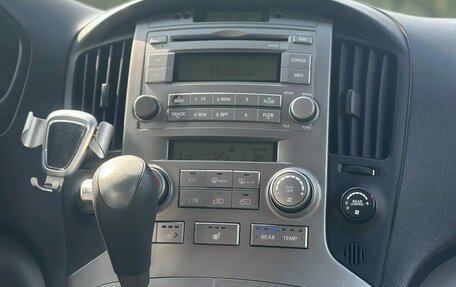 Hyundai Grand Starex Grand Starex I рестайлинг 2, 2012 год, 1 275 000 рублей, 8 фотография