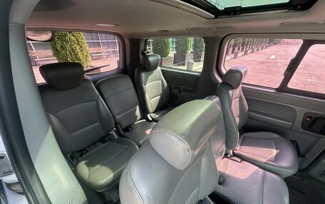 Hyundai Grand Starex Grand Starex I рестайлинг 2, 2012 год, 1 275 000 рублей, 13 фотография